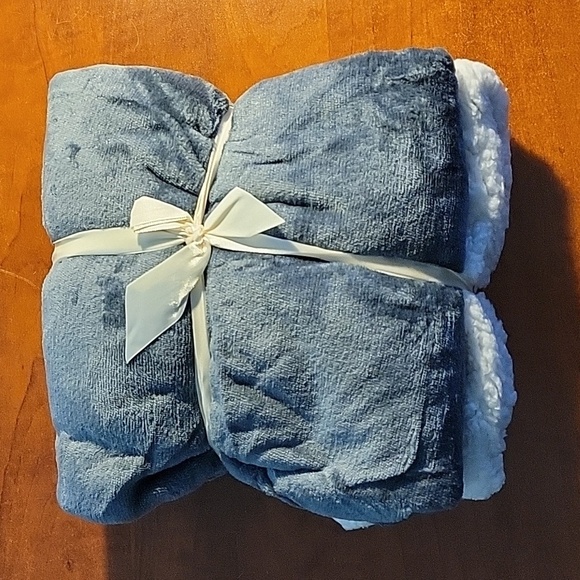 Pet-Gray Sherpa Fleece Blanket NEW - Picture 13 of 16